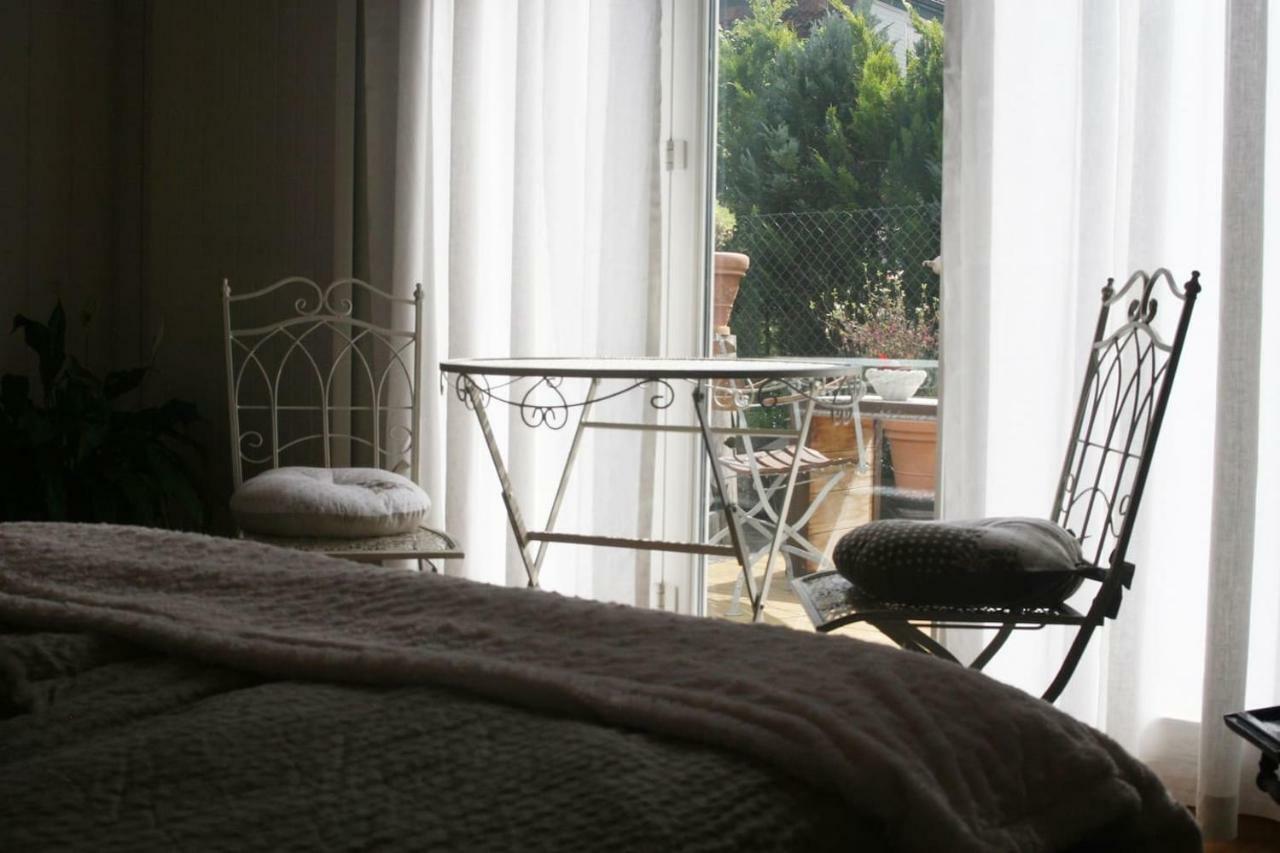 Gartenzimmer Rubigen Екстериор снимка